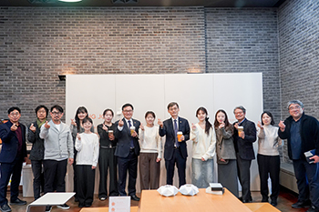 ‘일회용 컵 없는 북카페 Bring Bottle’ 개소식 썸내일 이미지